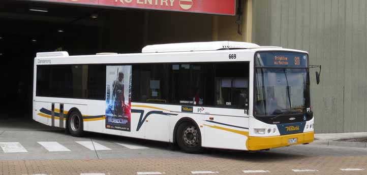 Ventura Volvo B7RLE Volgren CR228L 669